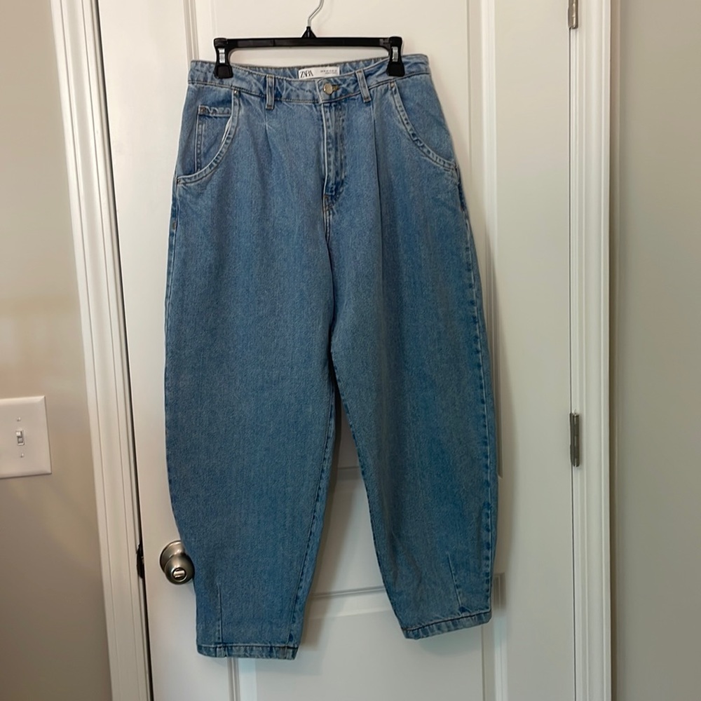 Zara Light Blue balloon Jeans